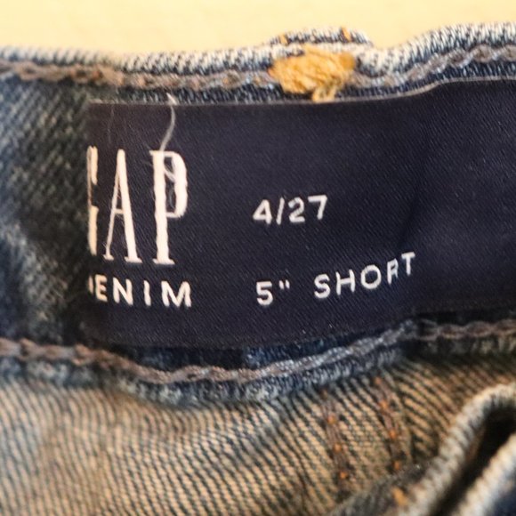 Gap Denim Distressed with Red Pockets Size 4 5" Shorts - Picture 2 of 2